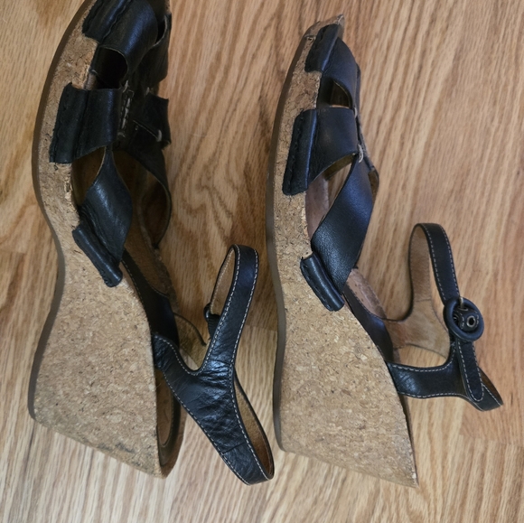 Clark's wedge sandals - Picture 3 of 4